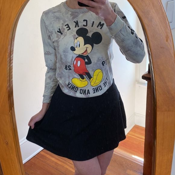 100% Cotton Mickey Mouse Graphic Tie-died Crew Neck Shirt - Picture 6 of 6